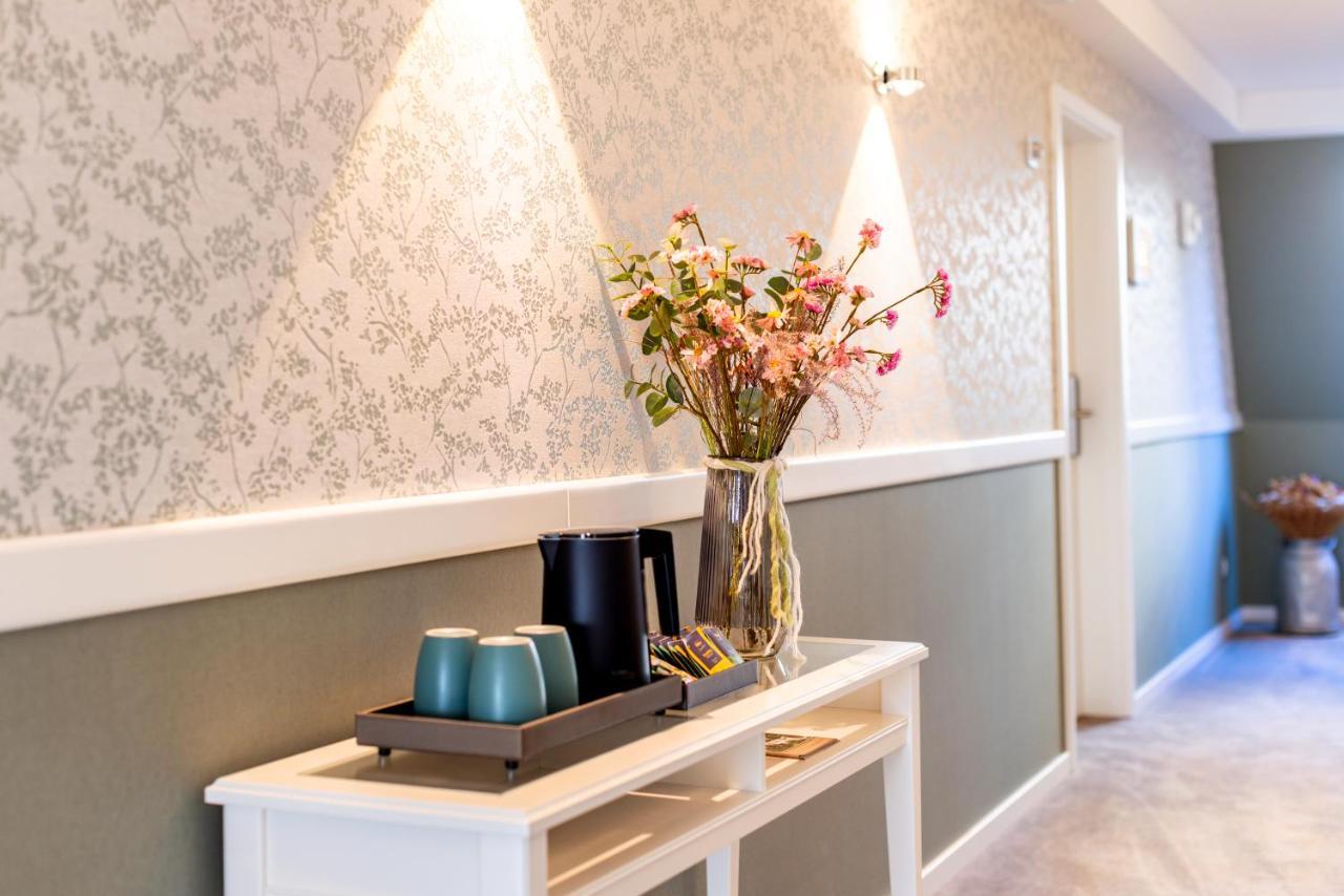 Parkhotel Gueldene Berge ไวเซนเฟลส์ ภายนอก รูปภาพ